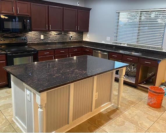 Granite countertop installation Las Vegas by Gurrola Tile